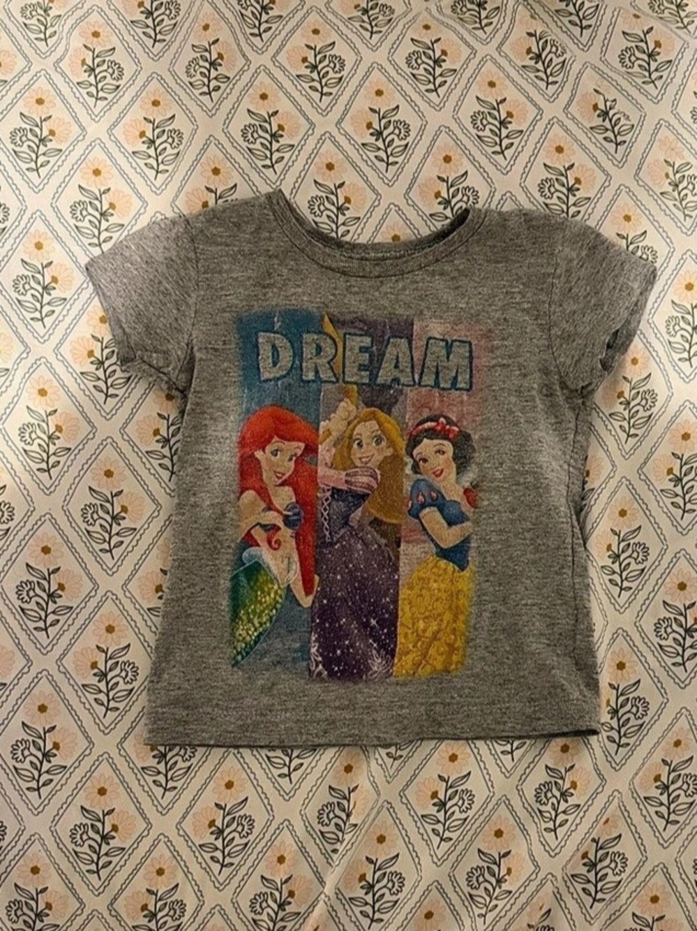 Disney Store Girls Disney Princess Graphic Tee Size XXS